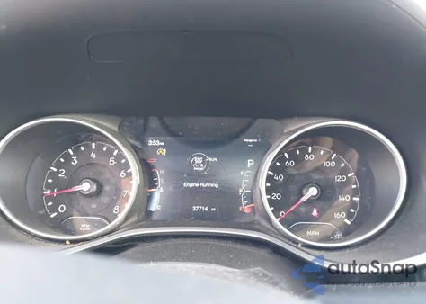 2019 Jeep Compass Latitude 4X4 z USA, uszkodzony, nr VIN 3C4NJDBB0KT818133